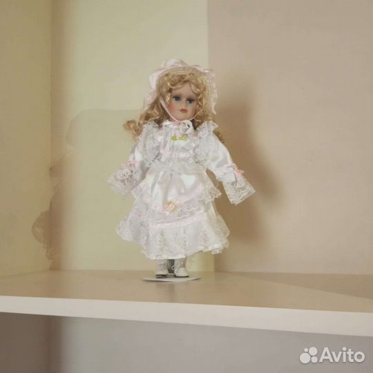 Коллекционная кукла