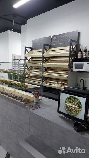 Продаётся стеллаж для хлеба