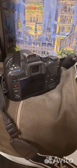 Зеркальный фотоаппарат olympus e420