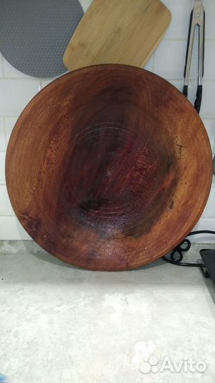 Деревянная тарелка, Табаки чуби