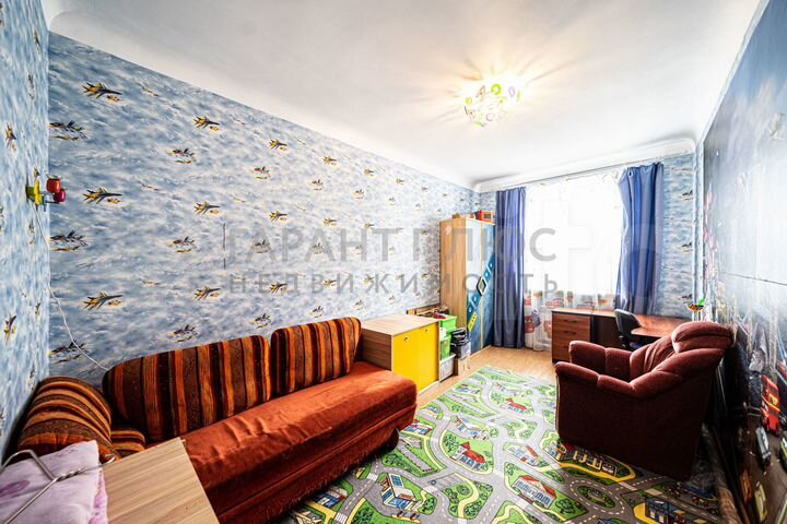3-к. квартира, 79 м², 4/5 эт.