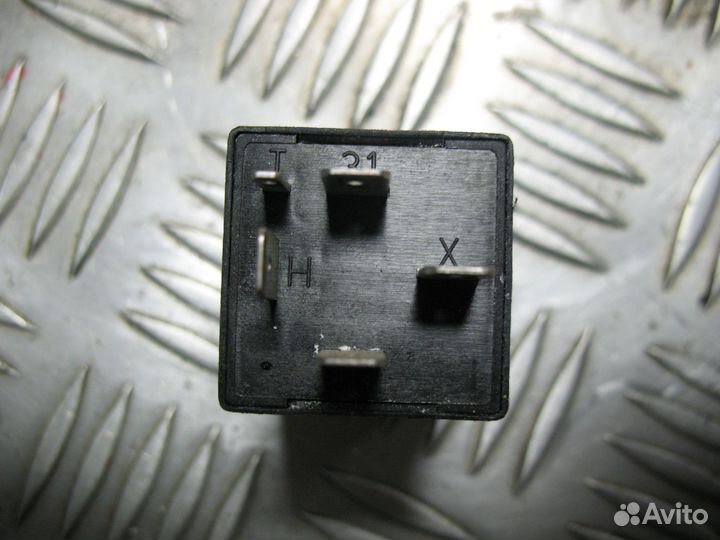 Реле подогрева заднего стекла Ford Galaxy