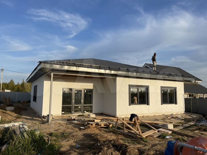 Дом 144 м² на участке 8 сот.