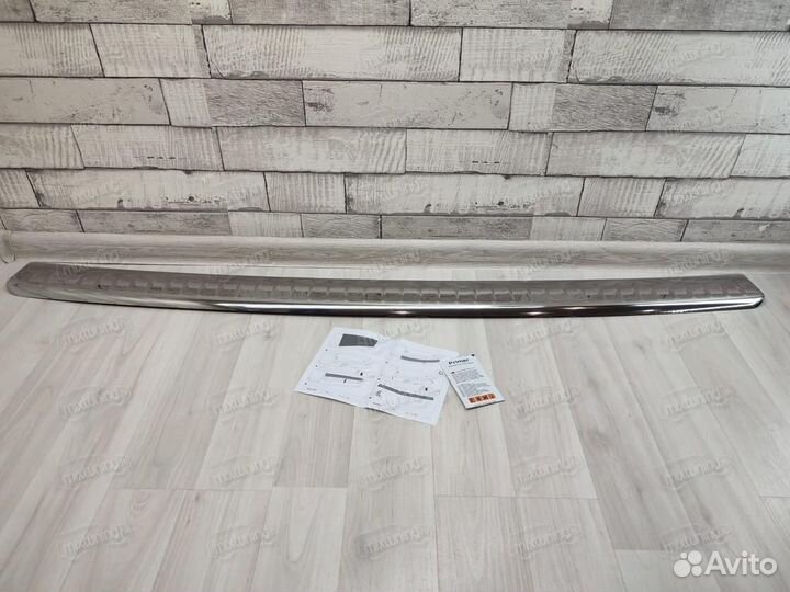 Накладка на задний бампер Volkswagen T5 (новая)