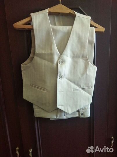 Брючный костюм для мальчика