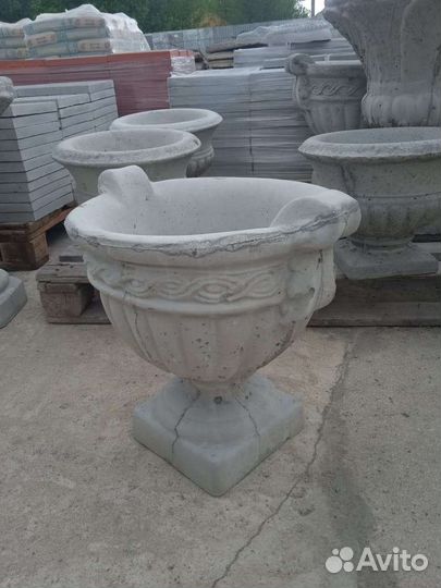 Формы для производства вазонов и колец и шлакоблок