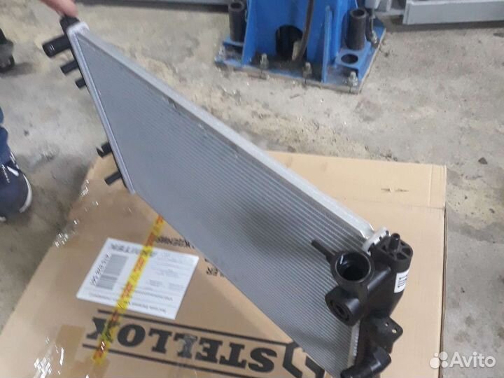 Радиатор охлаждения митсубиси кольт