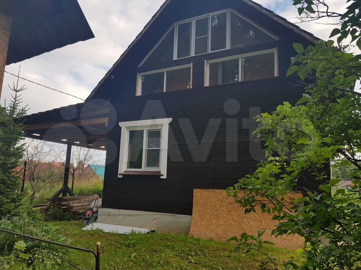 Дом 80 м² на участке 8,3 сот.