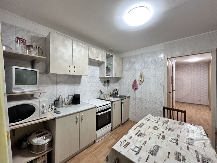 2-к. квартира, 52 м², 2/16 эт.