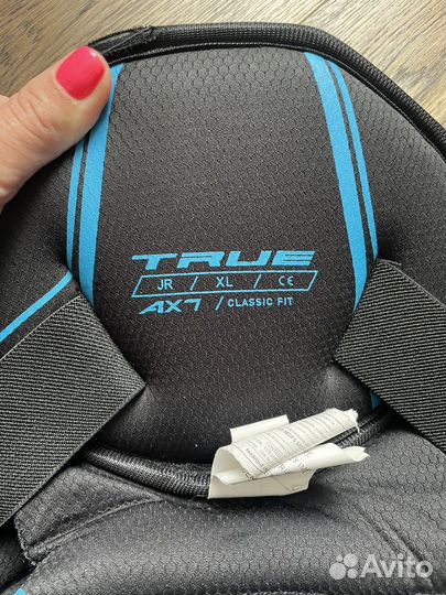 Нагрудник bayer,шорты