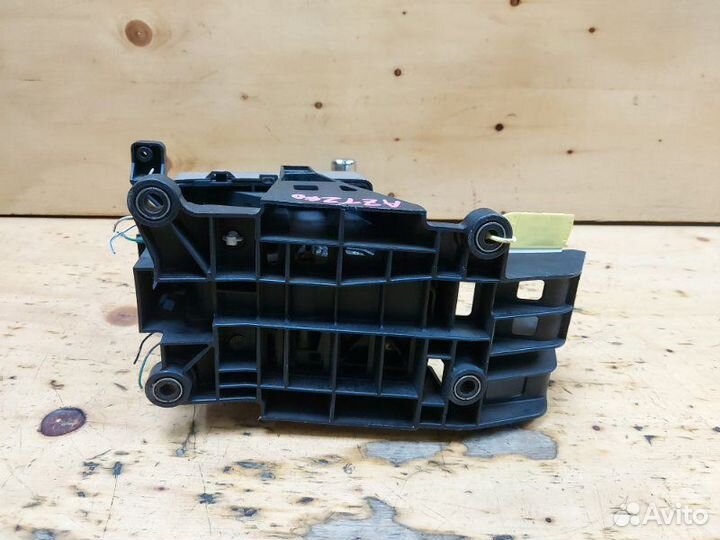 Рычаг переключения кпп Toyota Premio AZT240 1azfse