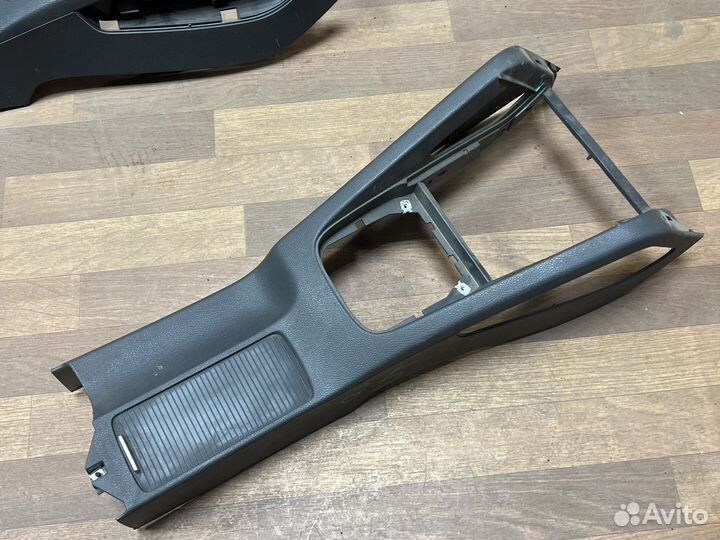 Центральная консоль volkswagen Scirocco