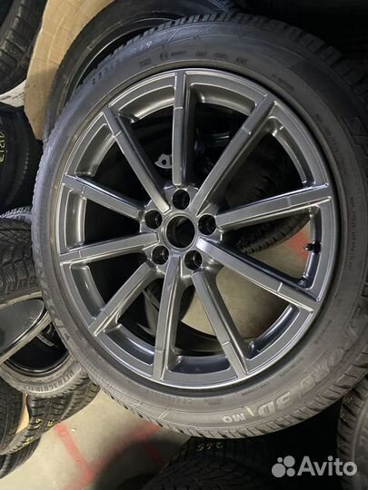 Оригинальные колеса Audi Q3/RSQ3 R19