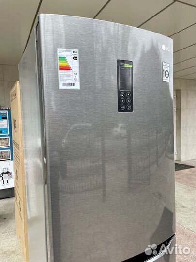 Холодильник LG новый