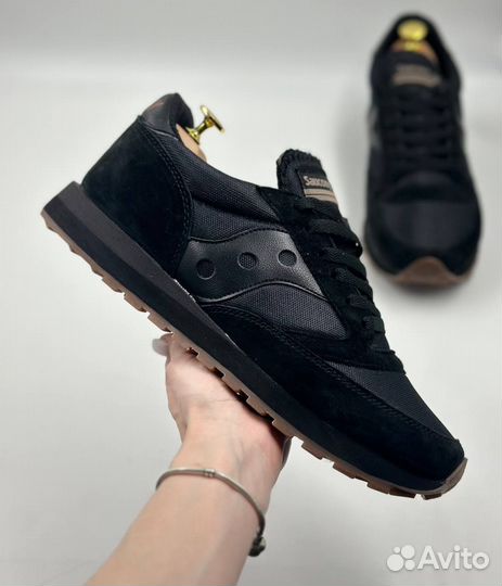 Кроссовки Saucony