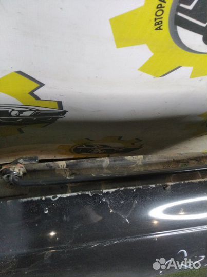 Крыло переднее левое Audi 80 B3 2.0 1990