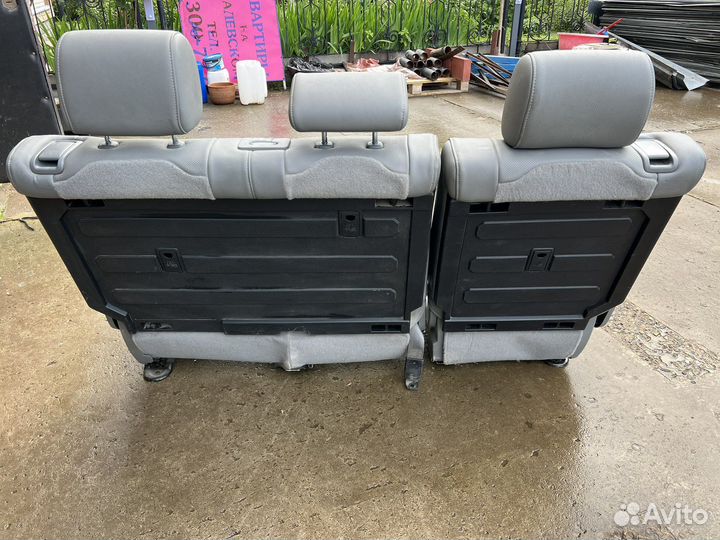 Стденья задние тойота тундра