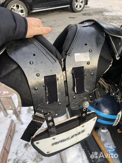 Шлем и каркас для американского футбола,щитки