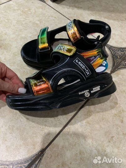 Босоножки для девочки