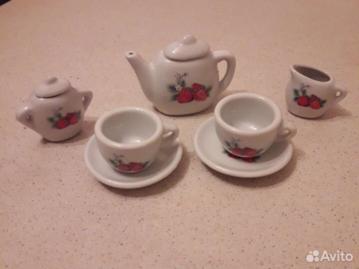 Игровой фарфоровый чайный набор для кукол