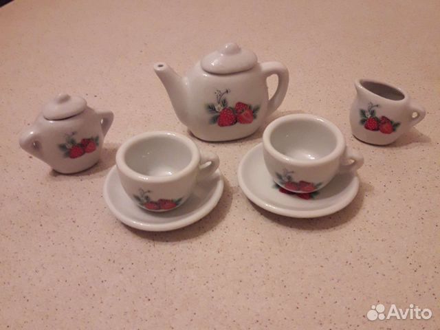 Игровой фарфоровый чайный набор для кукол