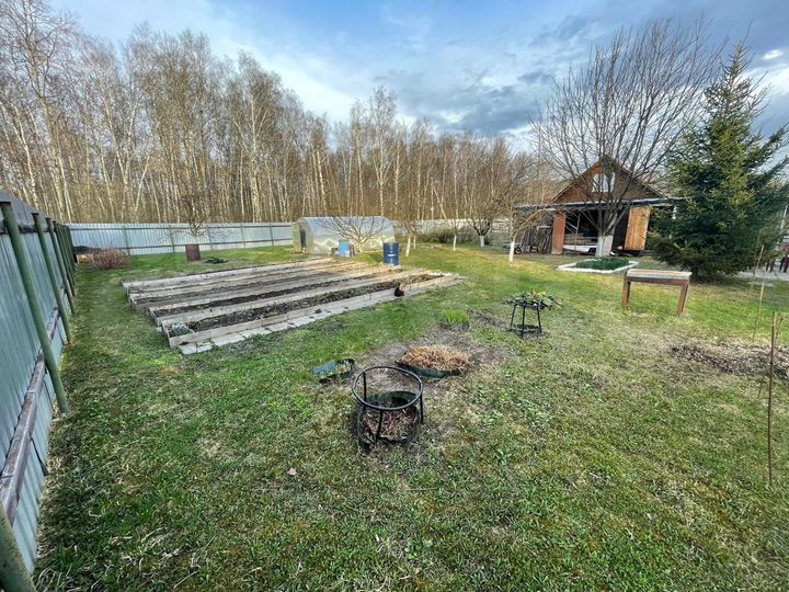 Дача 17 м² на участке 6 сот.