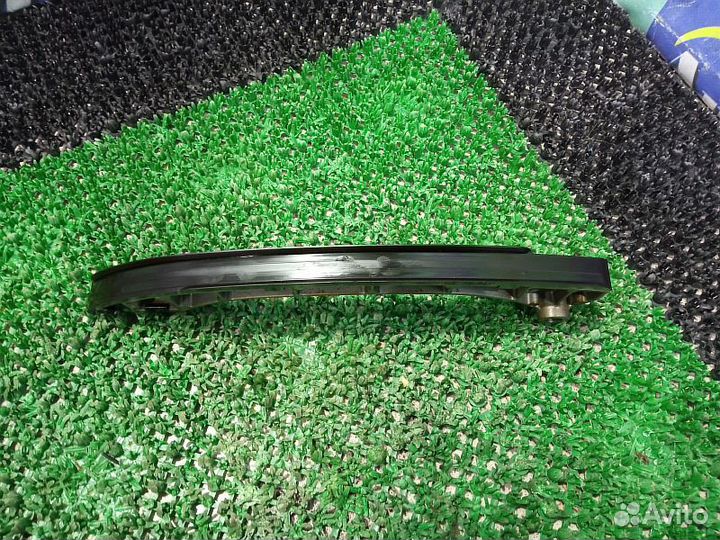 Направляющая цепи грм правая Toyota Tundra