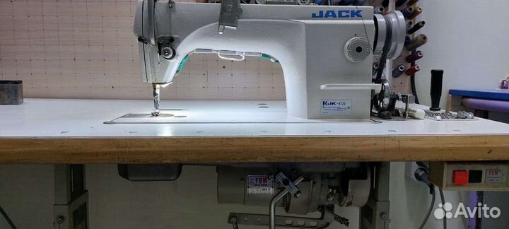 Швейная машина Siruba