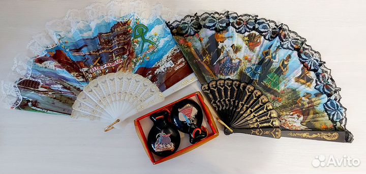 Набор из Испании. Кастаньеты + 2 веера