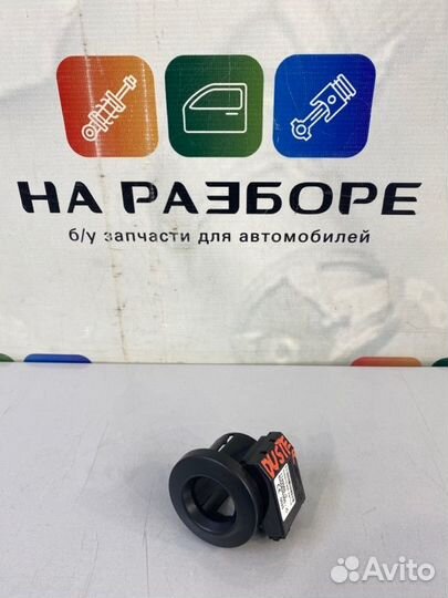 Антенна Renault Duster HSA K4M 2013