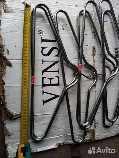 Плечики под верхнию одежду, и ниж. белье., брючные