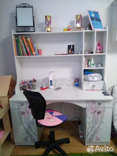 Стол письменный Леди-1