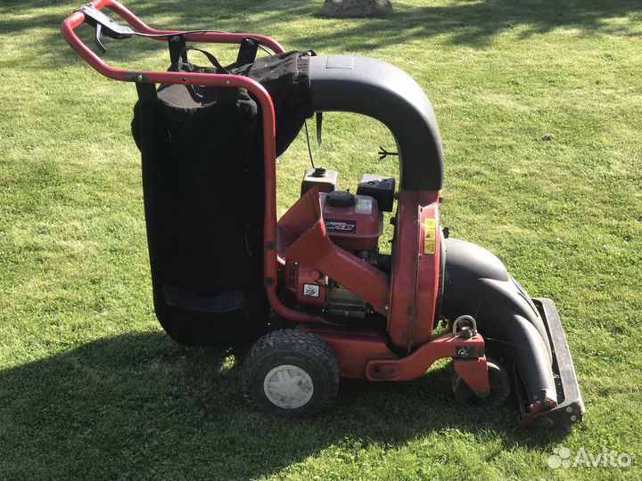 Садовый пылесос бензиновый самоходный