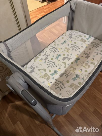 Пpиставная крoватка Сhiссo Nеxt2Мe Mаgiс