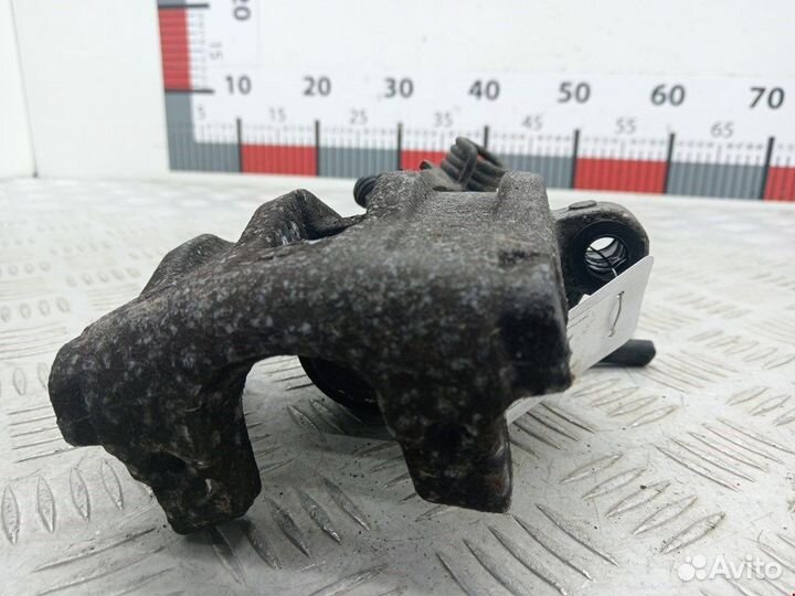 Суппорт задний правый для Ford Focus 2