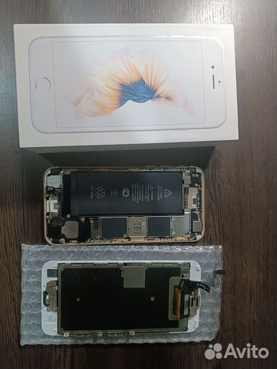 iPhone 6S, 32 ГБ