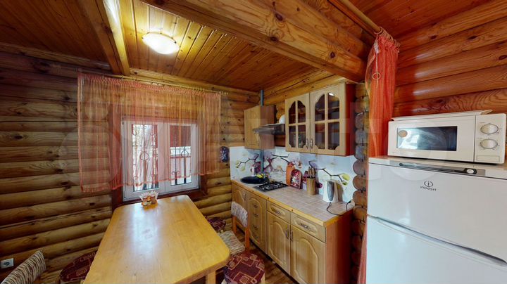 Дом 94 м² на участке 8 сот.