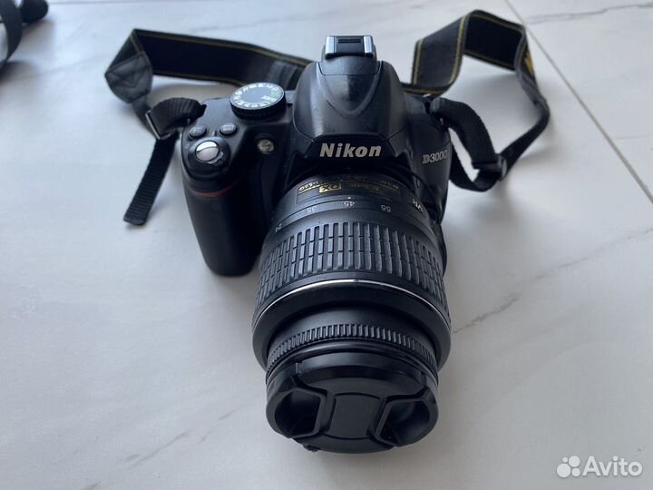 Зеркальный фотоаппарат nikon d3000