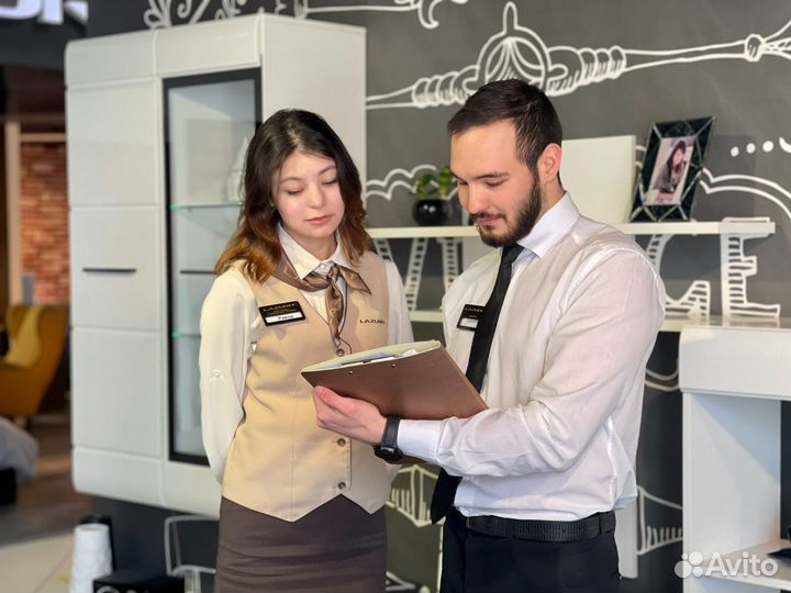 Продавец-дизайнер (дизайнер без опыта)