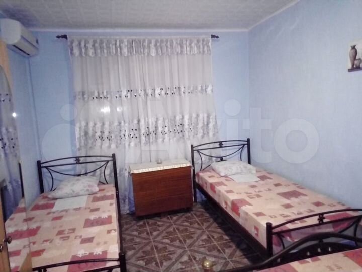 Комната 17 м² в 5-к., 1/2 эт.