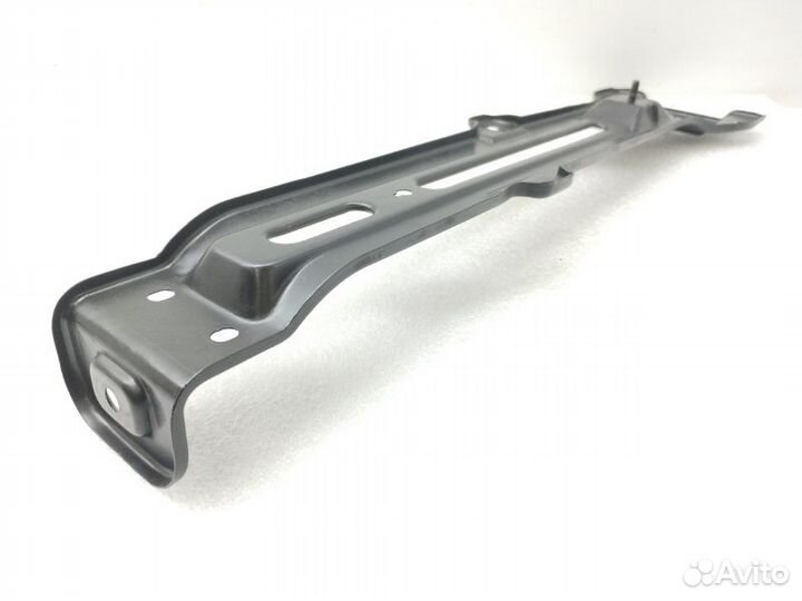 Кронштейн передней панели Hyundai Sonata YF 2.4