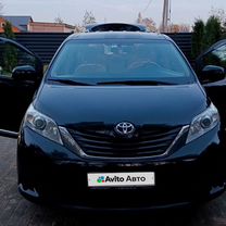 Toyota Sienna 3.5 AT, 2017, 185 000 км, с пробегом, цена 2 500 000 руб.