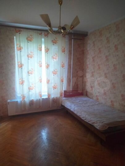 Комната 54 м² в 2-к., 4/9 эт.