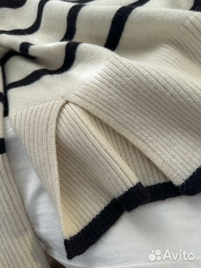 Свитер женский Bershka новый S