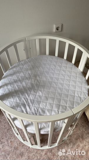 Круглый матрас в детскую кроватку 75х75