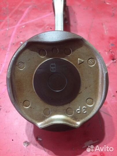 Поршень Toyota Rav4 A30 A3ZRA22 2005-2014