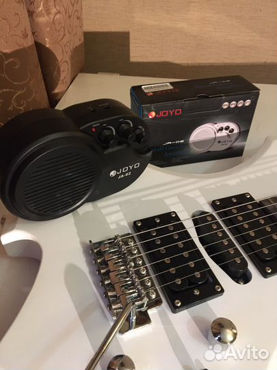 Портативный гитарный усилитель joyo JA-02