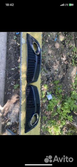 Решетки бампера Q5