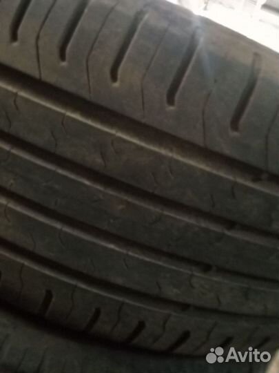 Continental ContiEcoContact 5 215/60 R17