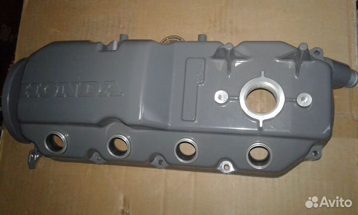 Клапанная крышка honda BF115 BF130